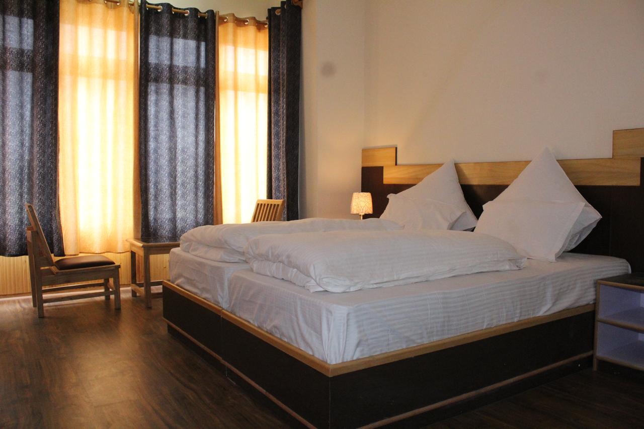 Hotel Kasdar Ladakh เลห์ ภายนอก รูปภาพ
